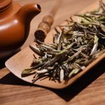 Çay yaprakları için yarı otomatik tartı dolum makinası